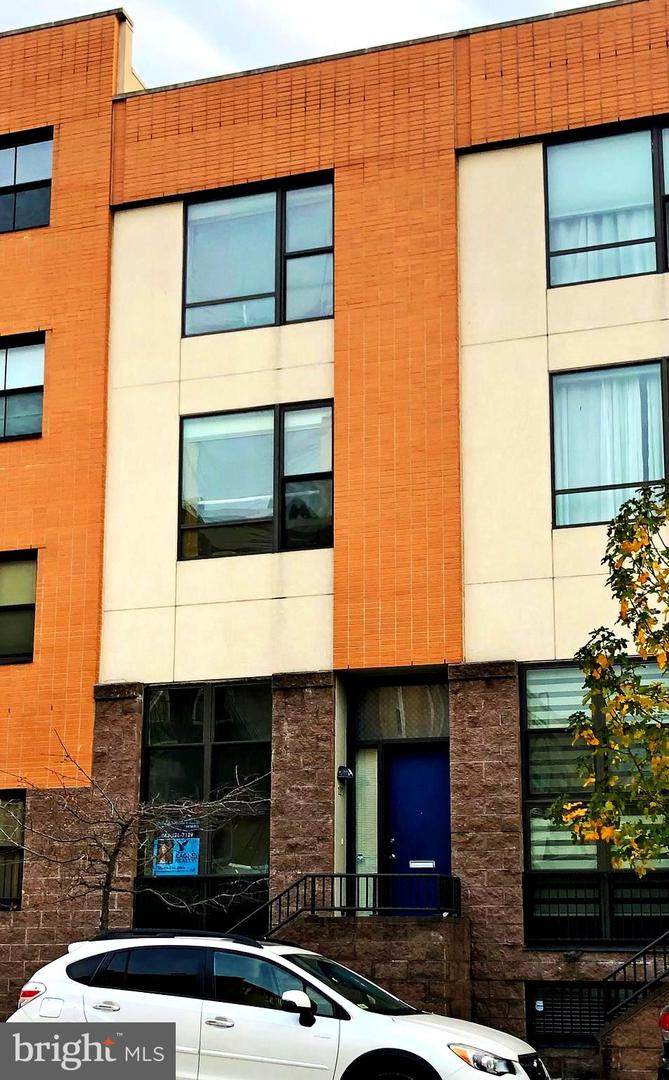 121 Lafayette Avenue - Photo 1