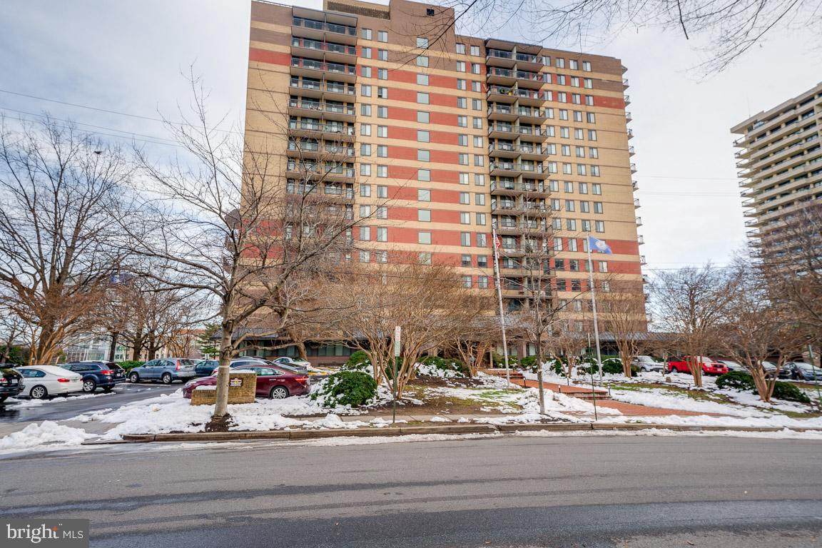801 Pitt Street - Photo 1
