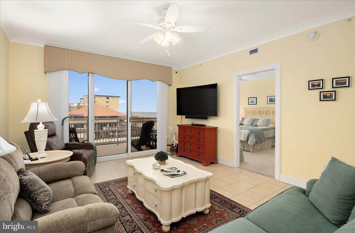 2 48TH Street - Photo 1