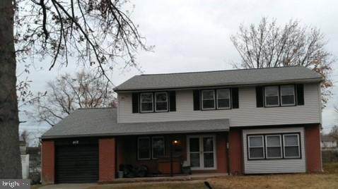 412 Windsor Drive - Photo 1