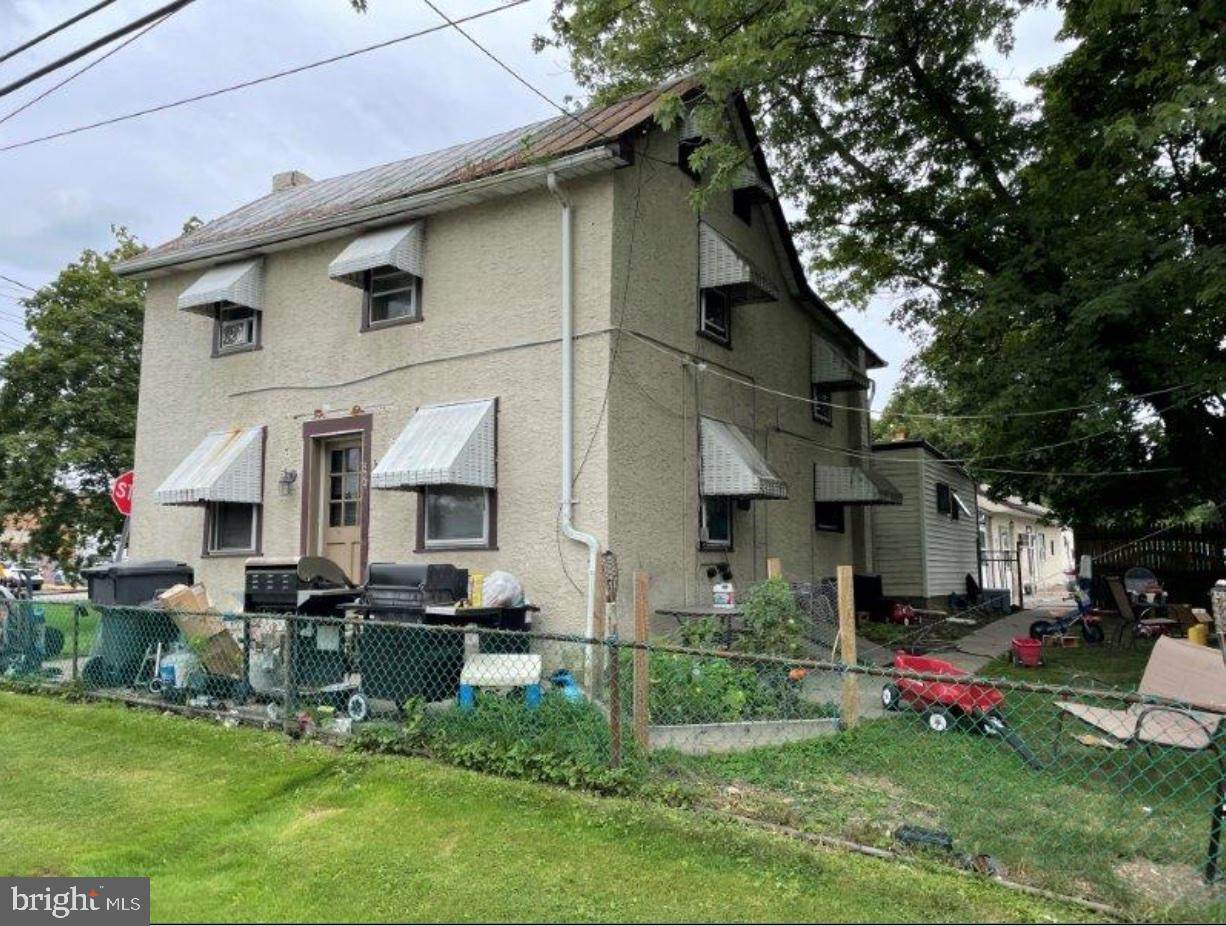 326 Layfield Road - Photo 1