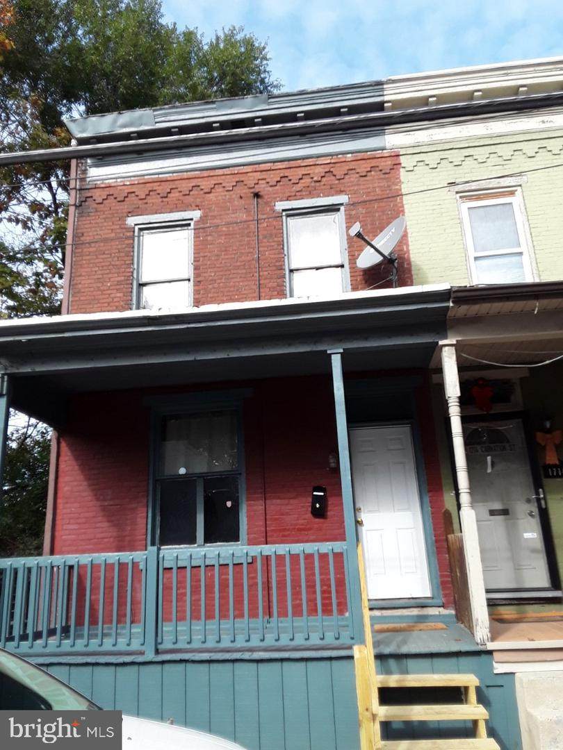118 14TH Street - Photo 1
