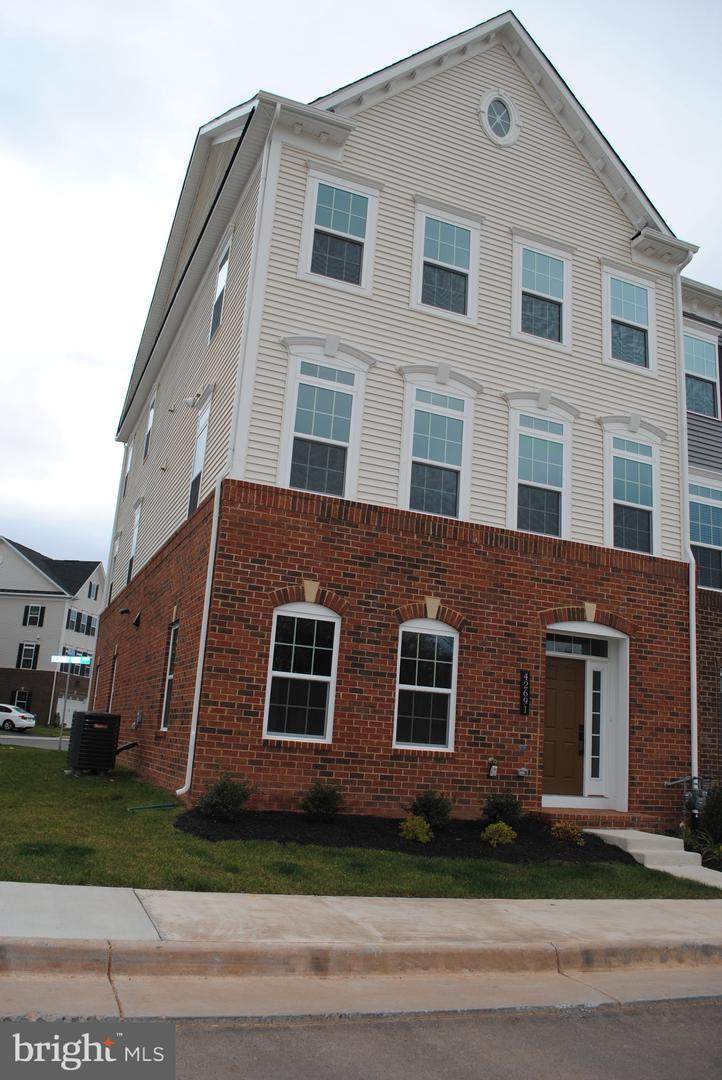 42691 Asgard Terrace - Photo 1