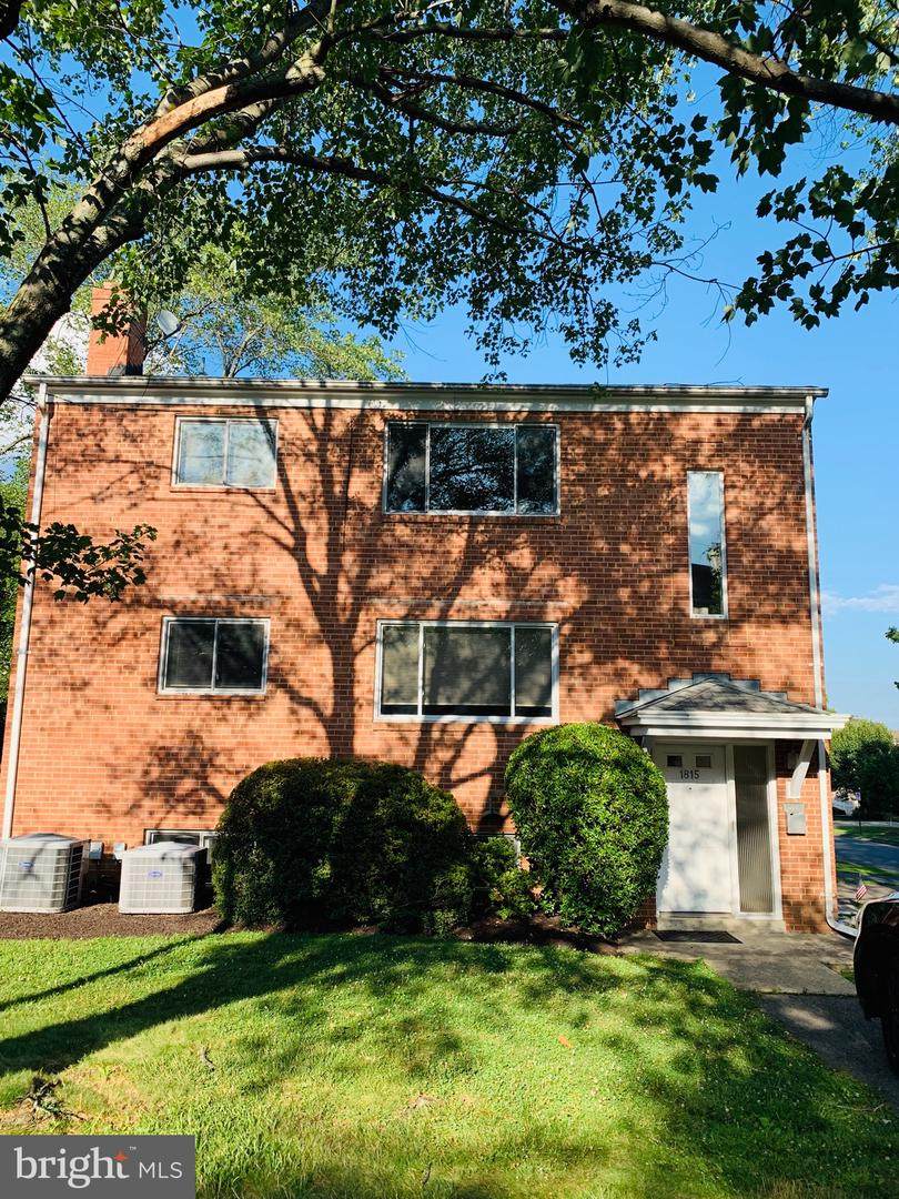 1815 Quebec Street - Photo 1