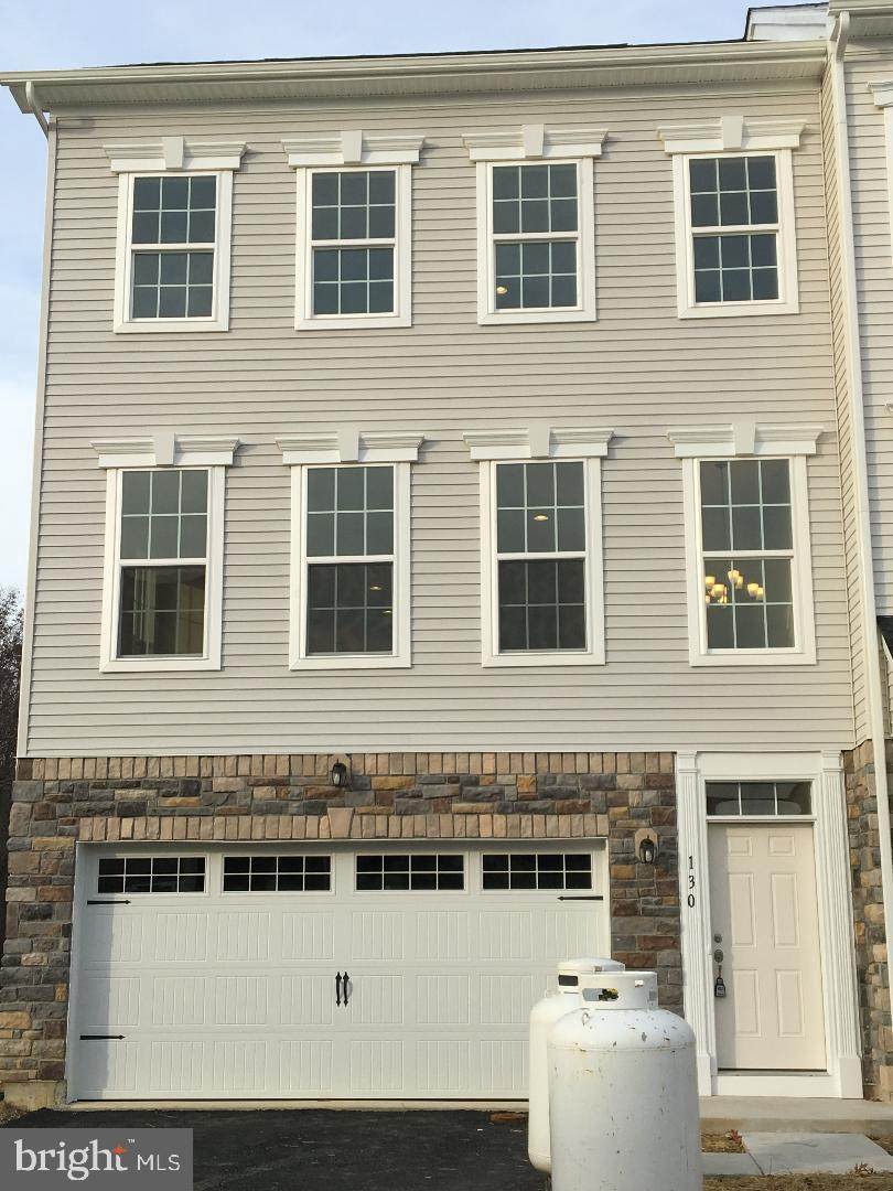 130 Jenny Drive - Photo 1