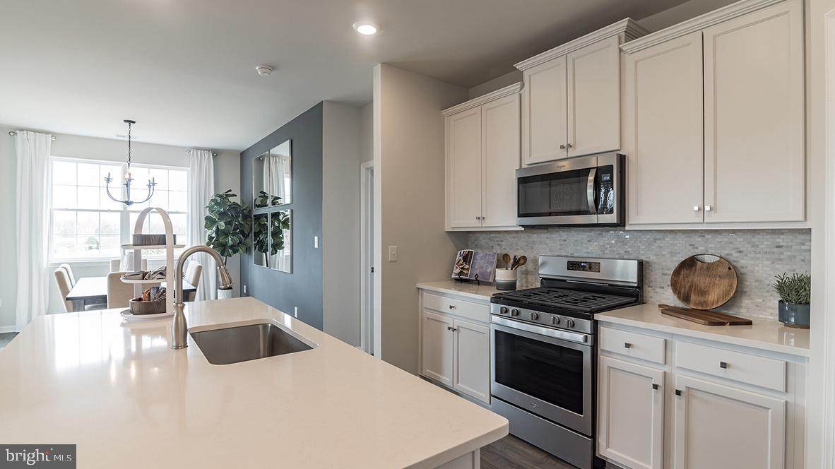 8020 Keystone Drive - Photo 1
