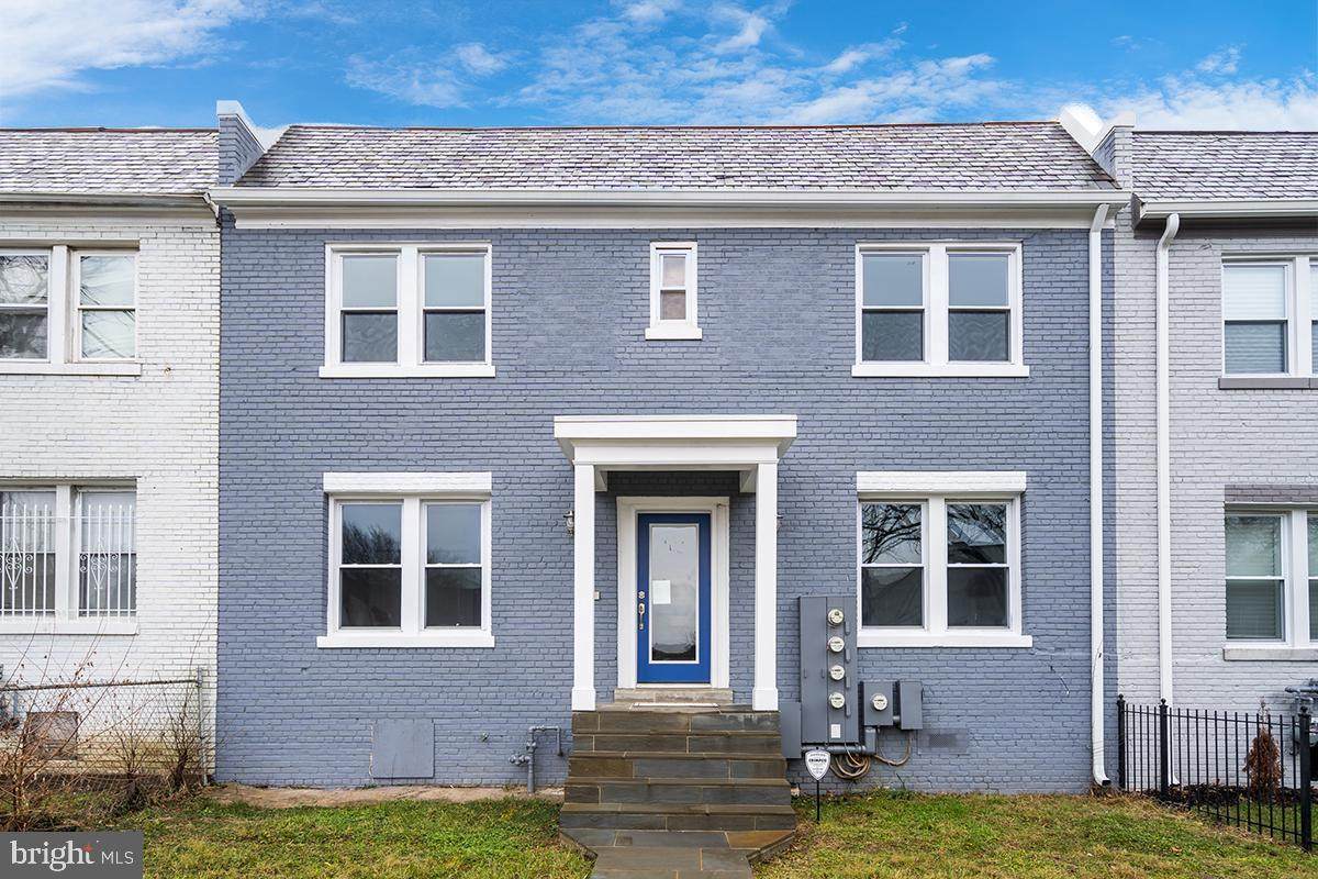 1725 Trinidad Avenue - Photo 1