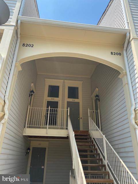 8200 Crossbrook Court - Photo 1