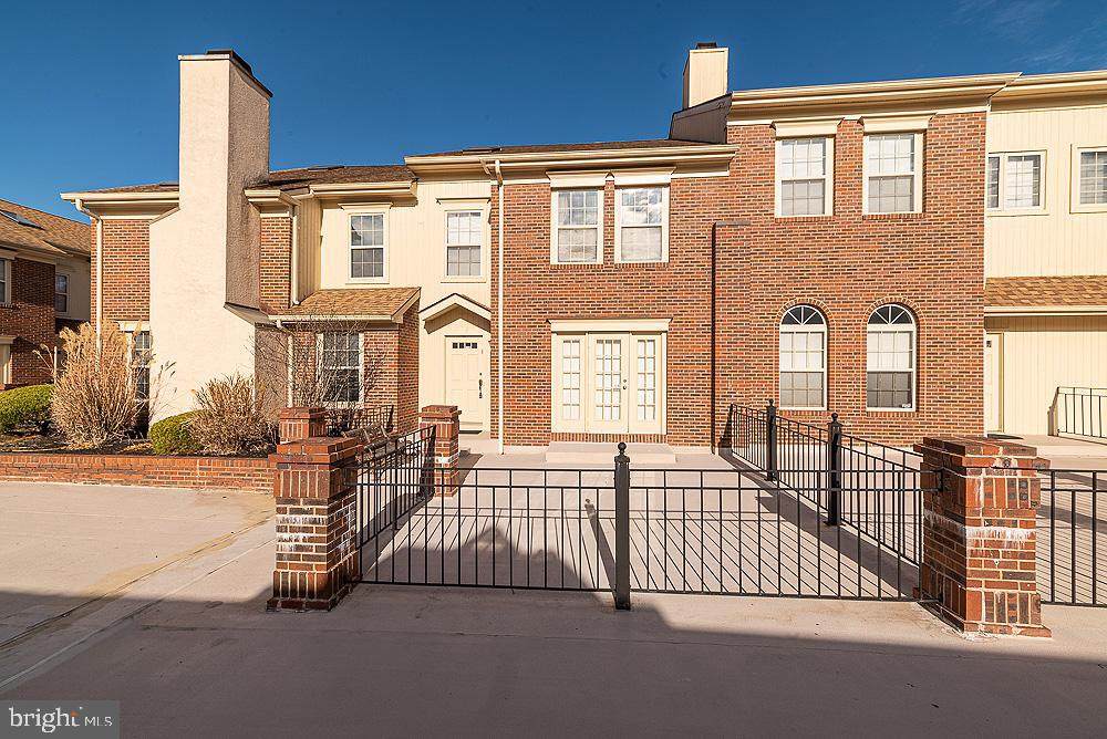 5022 Main Street - Photo 1
