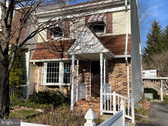 9 Brandon Court - Photo 1
