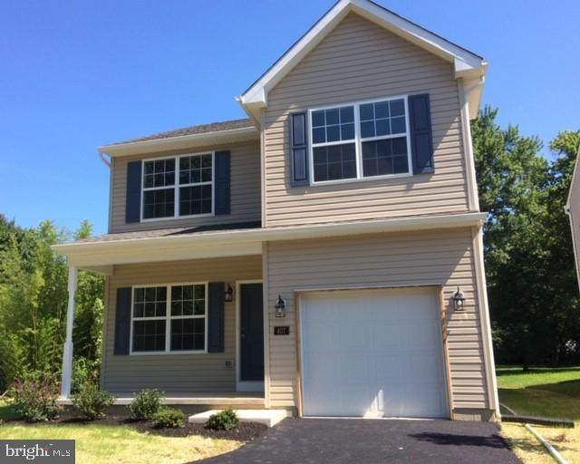 210 Clyde Street - Photo 1