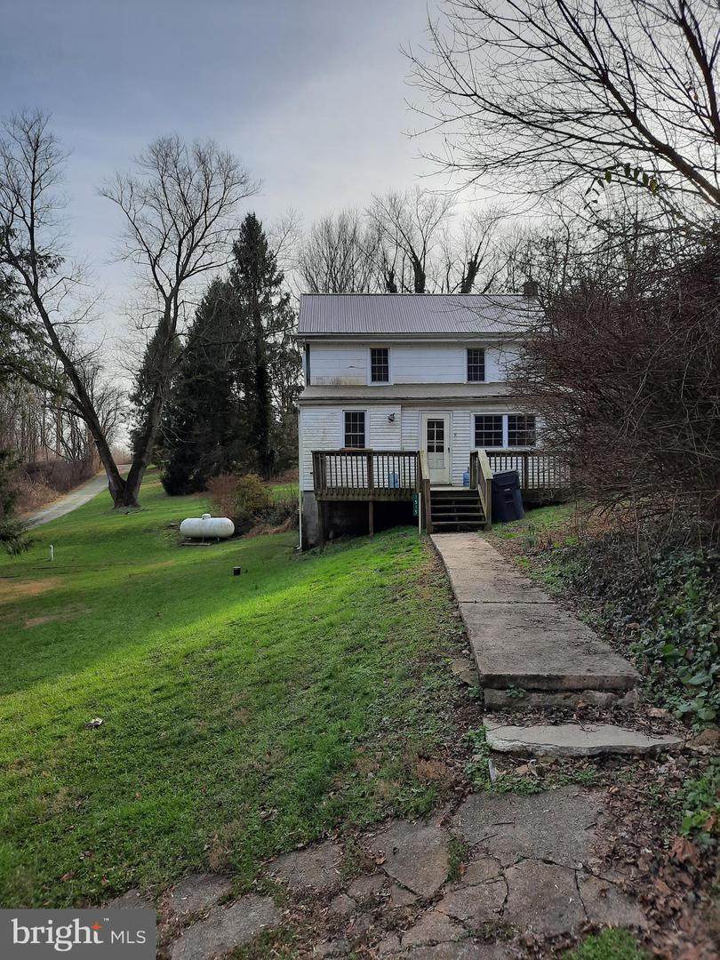1515 River Road - Photo 1