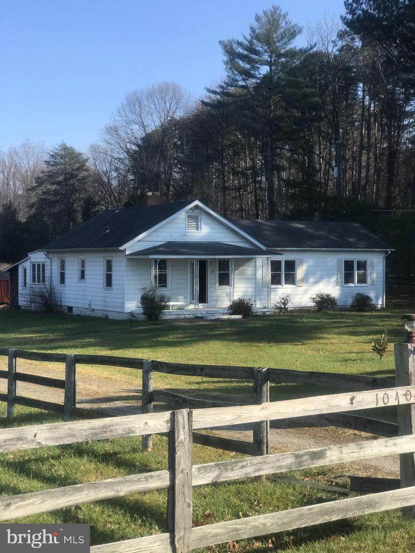 10405 Gunston Road - Photo 1