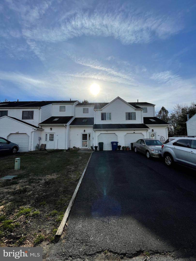 32 Ginger Drive - Photo 1