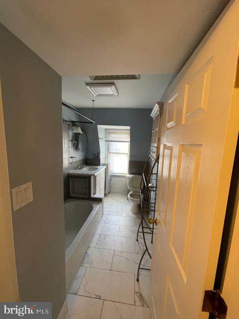 540 Johnson Street - Photo 1