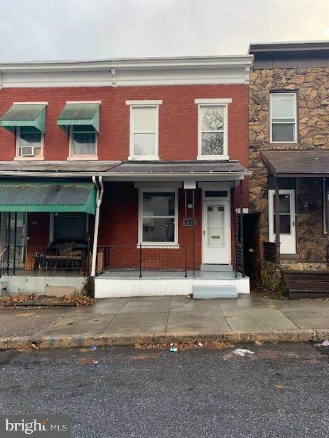 2013 Kensington Street - Photo 1