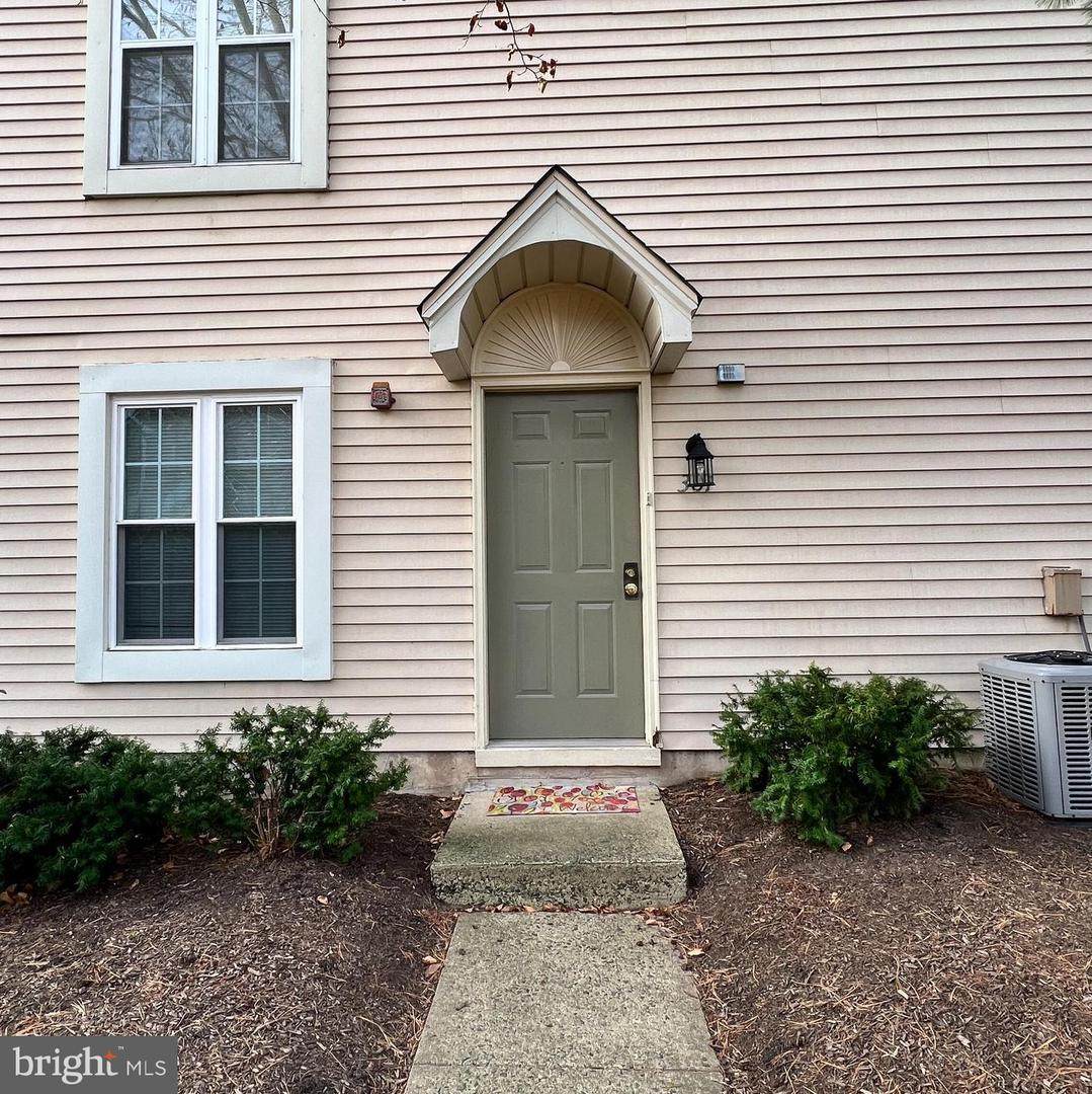 301 Society Place - Photo 1