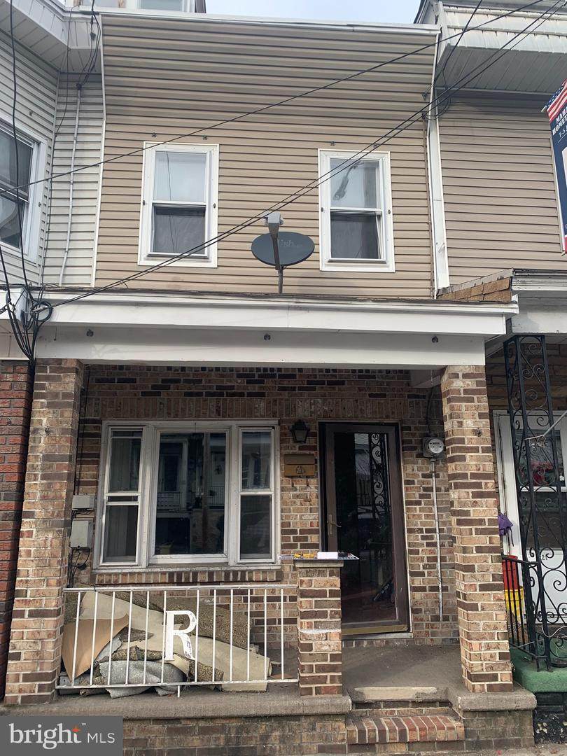 219 Mahanoy Street - Photo 1