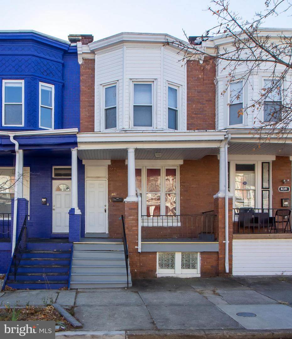 441 28TH Street - Photo 1