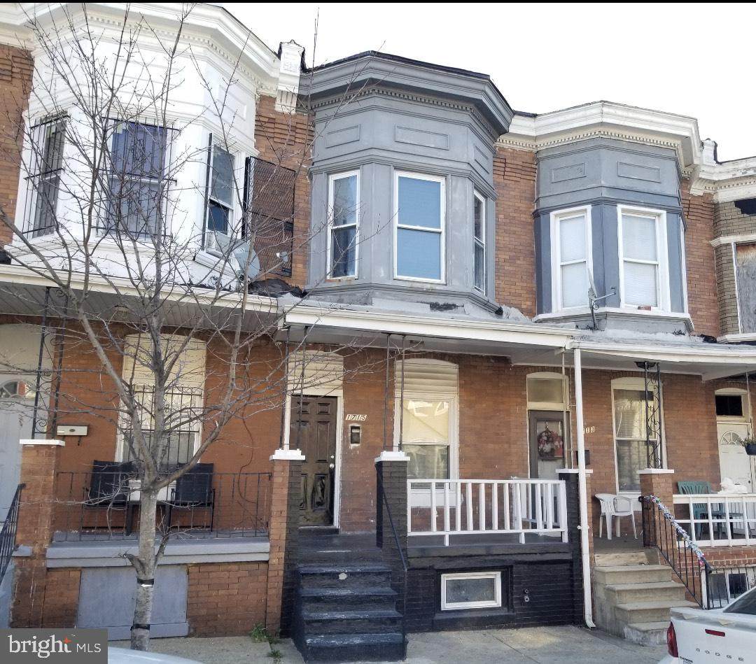 1715 Monroe Street - Photo 1
