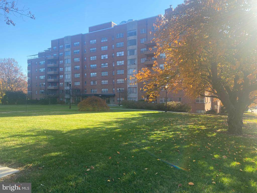 3601 Greenway - Photo 1