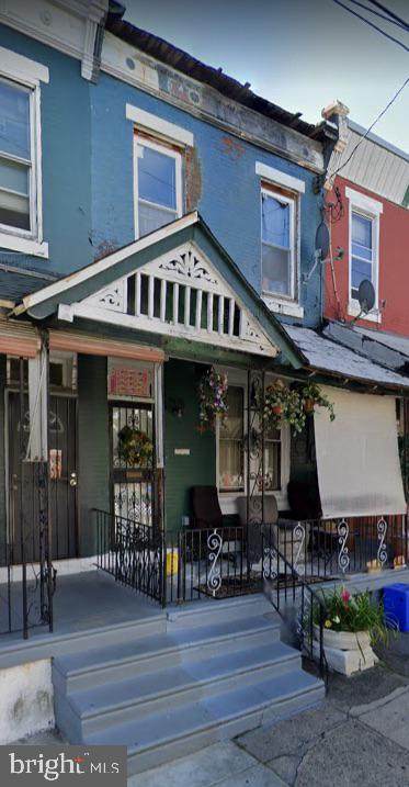 3023 Sydenham Street - Photo 1