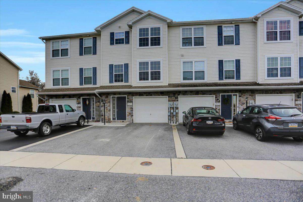 3576 Pinecrest Court - Photo 1