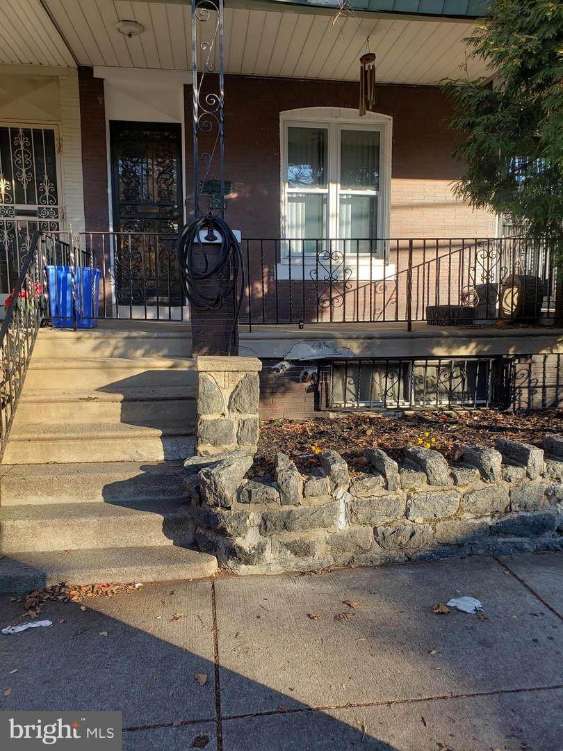 5335 Pine Street - Photo 1