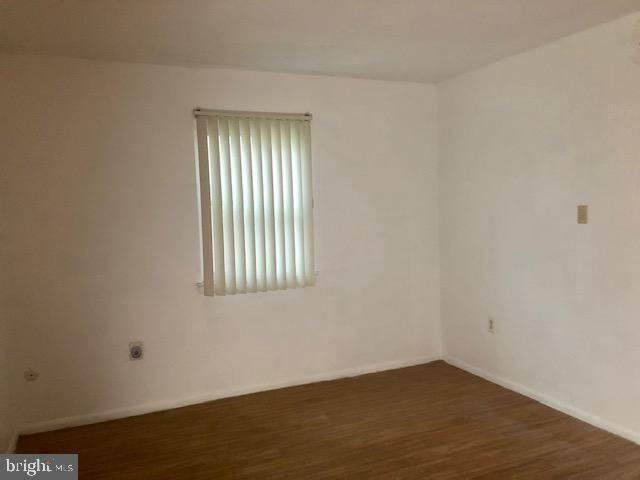 1005 Jardin Court - Photo 1
