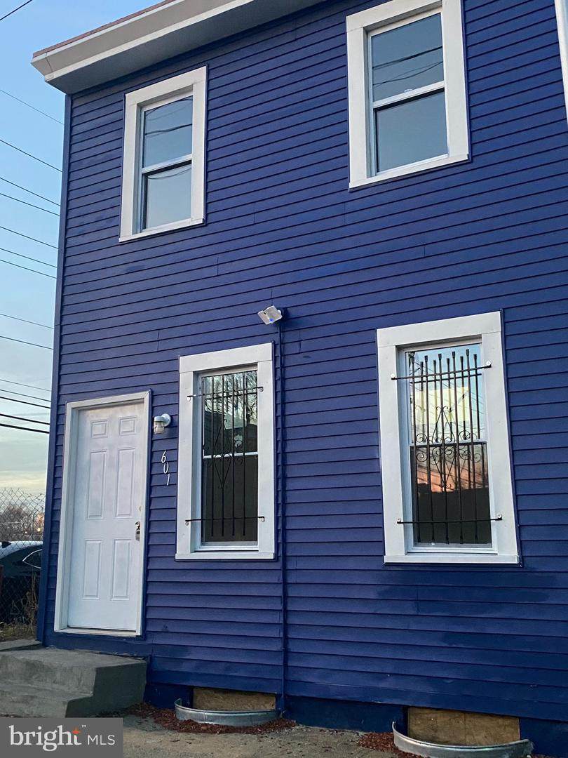 601 Jackson Street - Photo 1