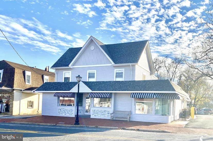 11 Main Street - Photo 1