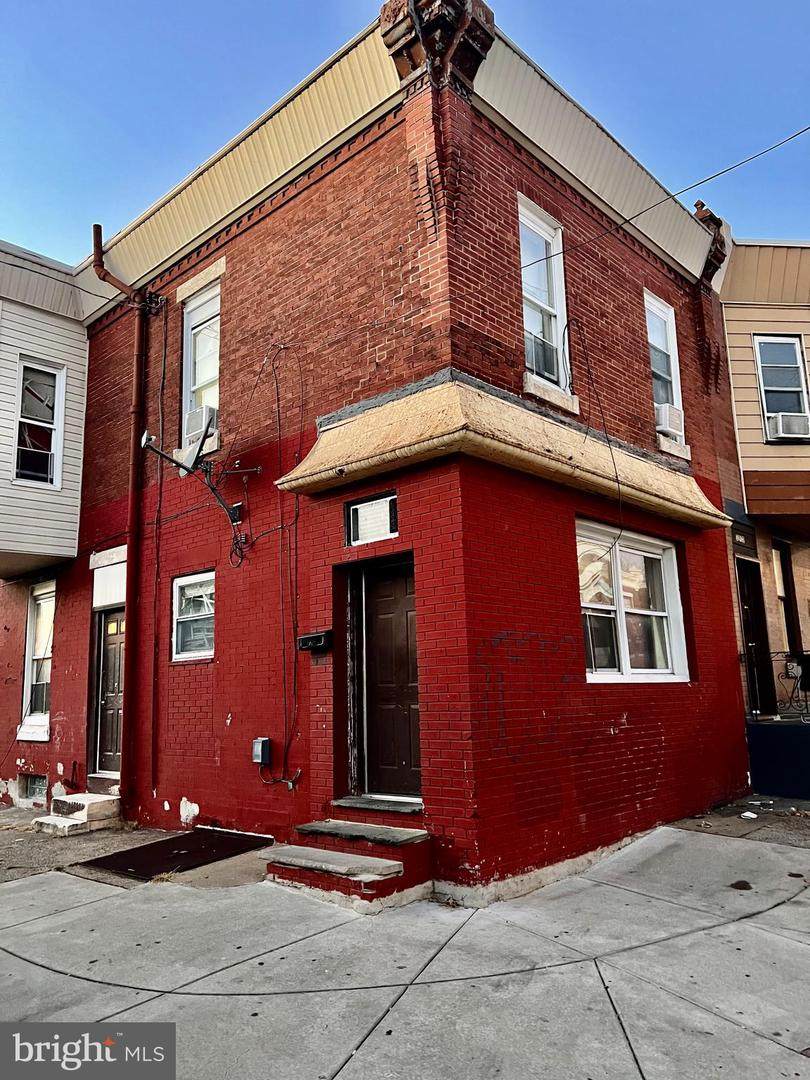 3900 Fairhill Street - Photo 1
