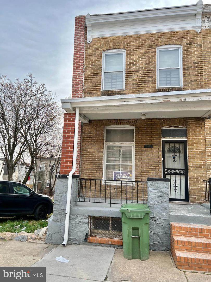 2419 Llewelyn Avenue - Photo 1