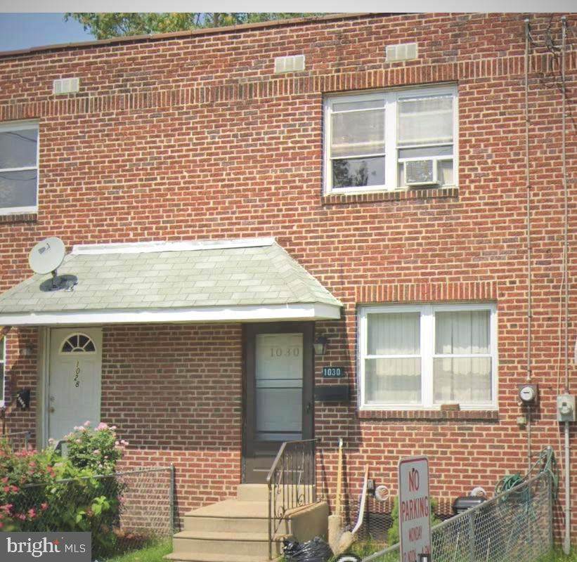 1030 Kenwood Avenue - Photo 1
