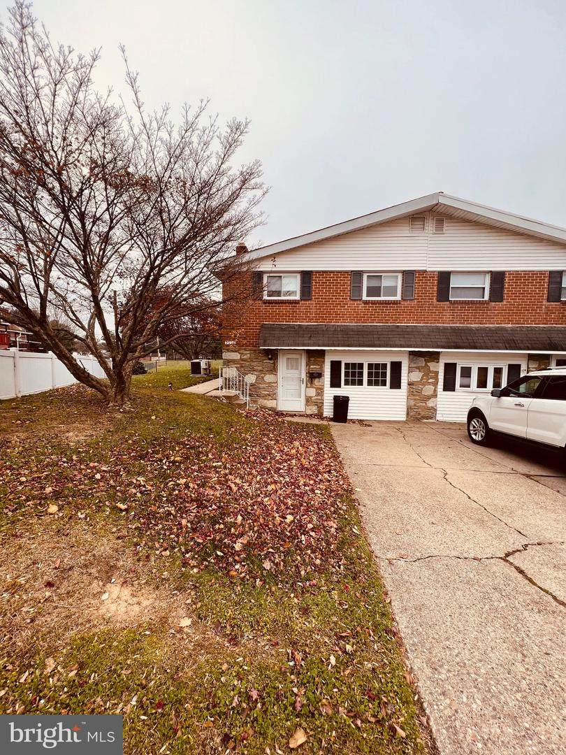 2960 Arlan Street - Photo 1