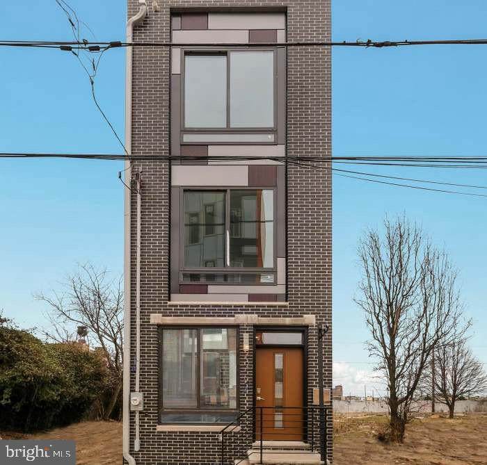 1959 Orianna Street - Photo 1