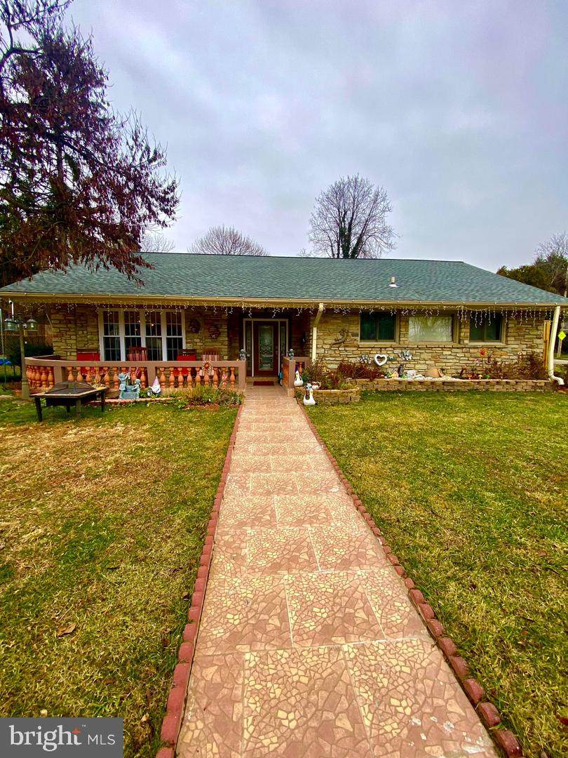213 Waring Road - Photo 1