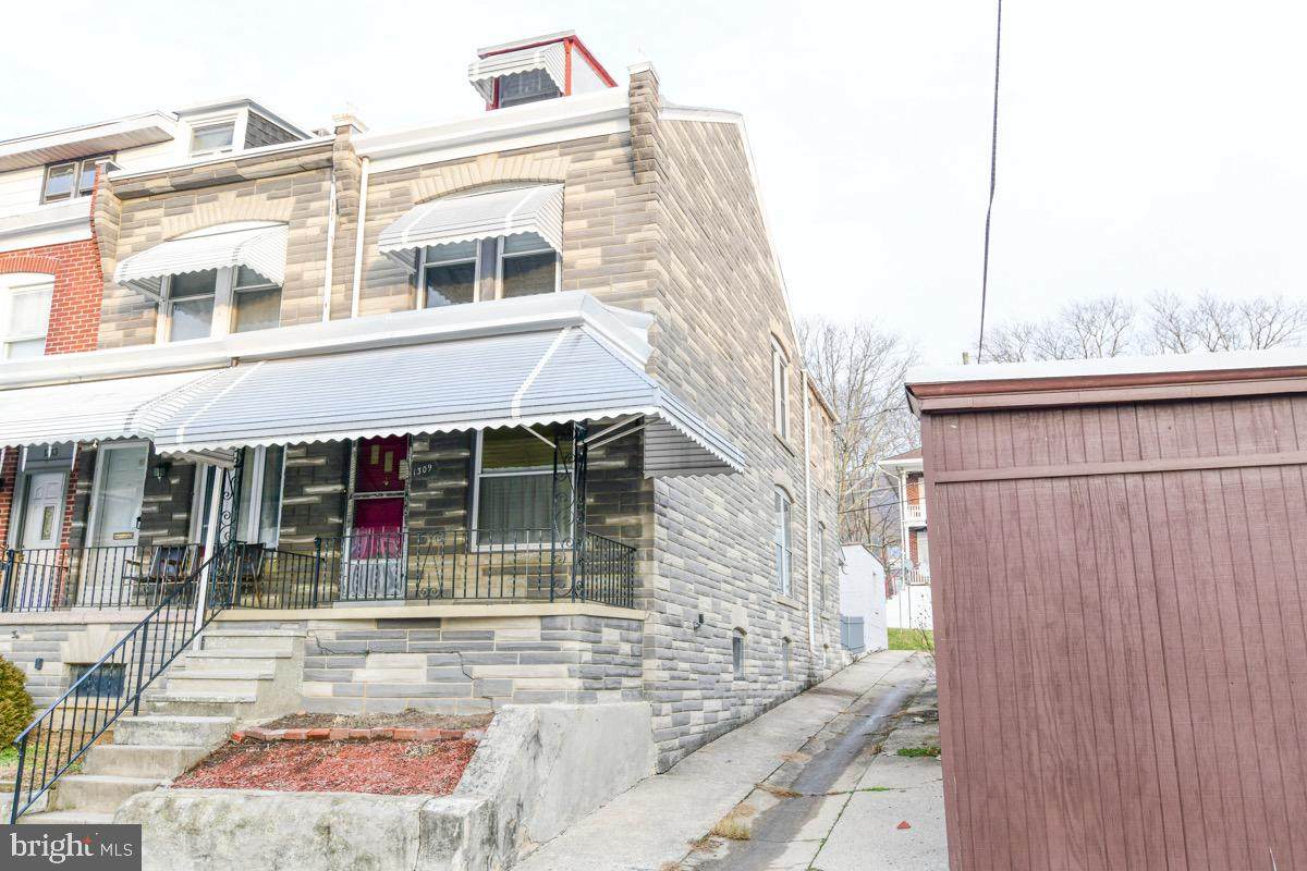 1309 Birch Street - Photo 1