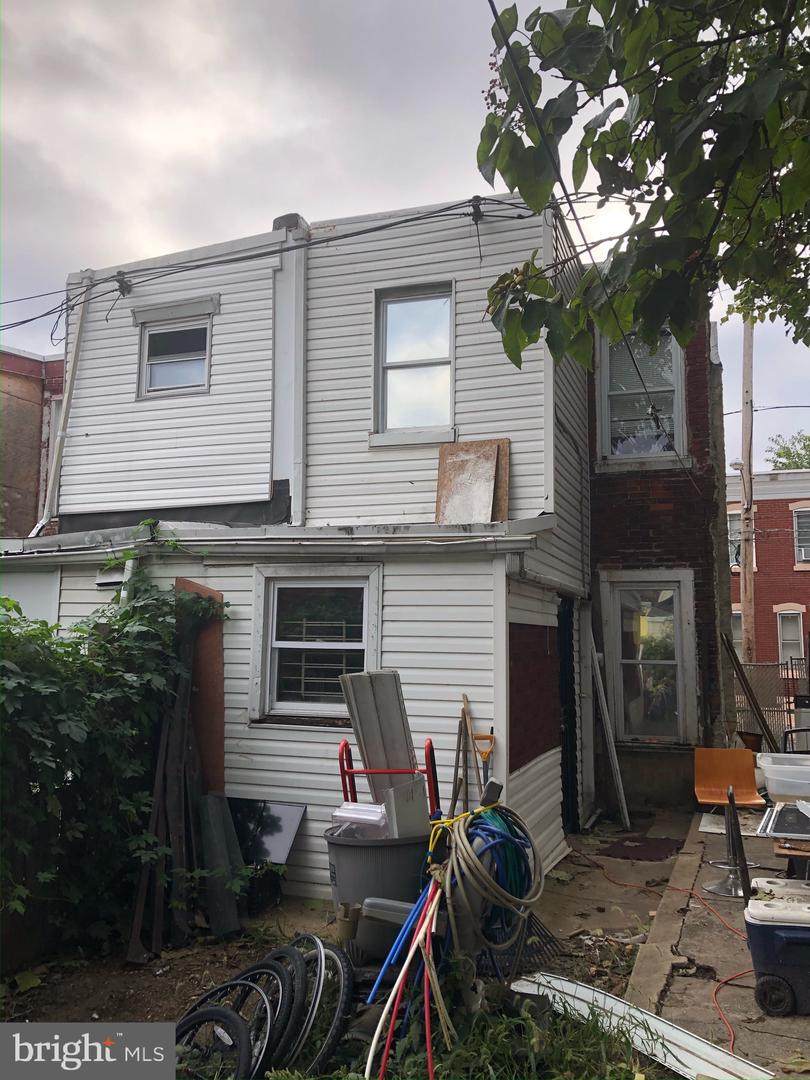 2081 Clementine Street - Photo 1