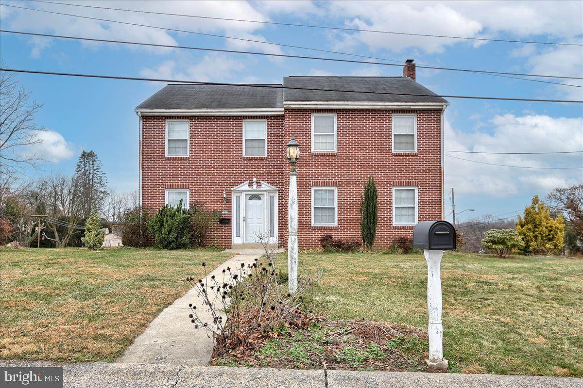 202 Whittier Lane - Photo 1