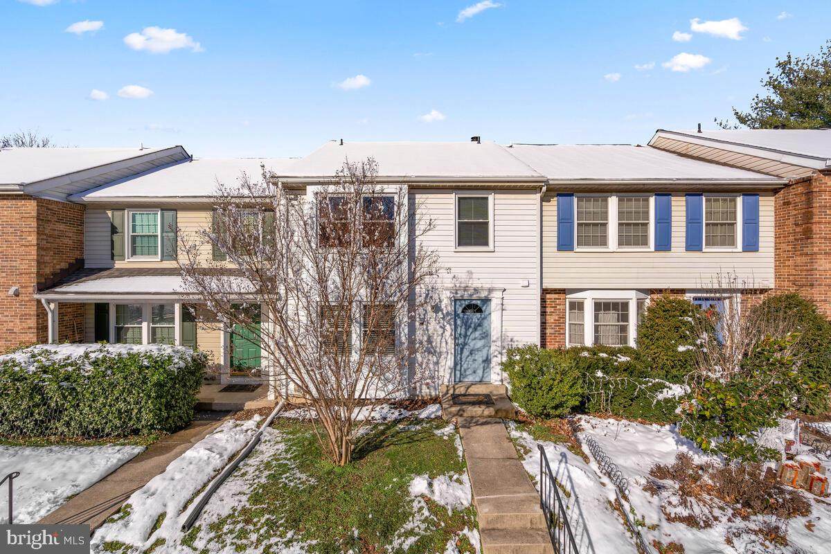 7707 White Cliff Terrace - Photo 1