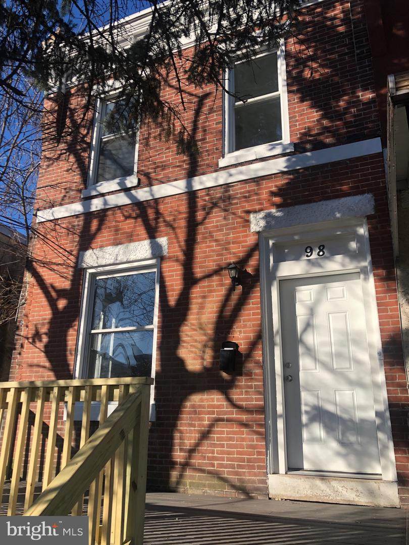 98 6TH Street - Photo 1