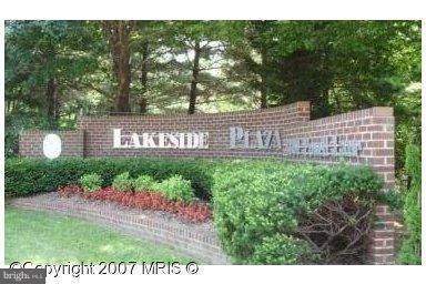 3800 Powell Lane - Photo 1