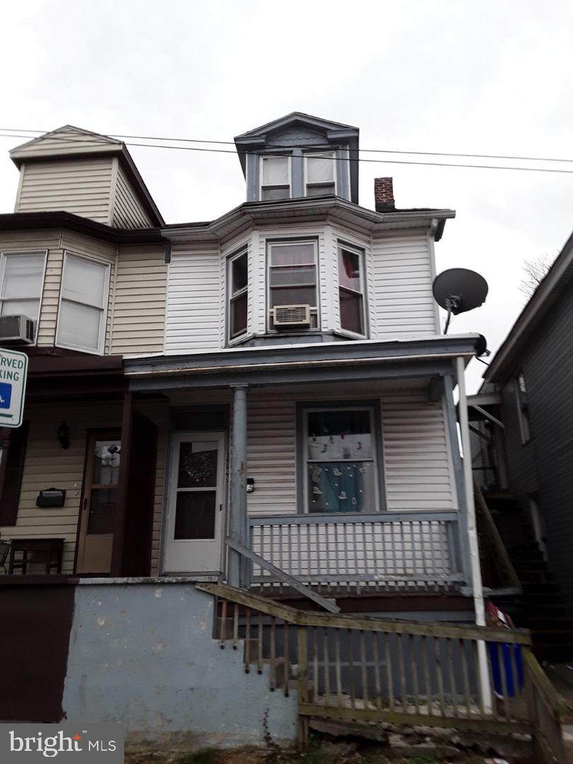 1945 North Street - Photo 1