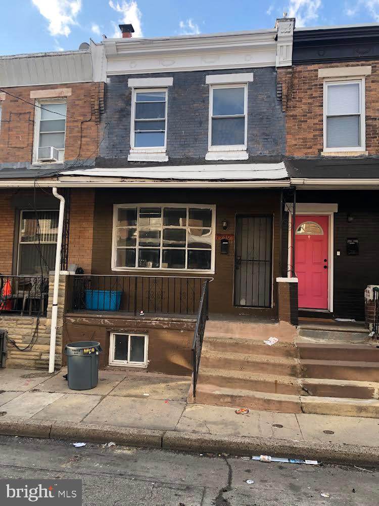 1930 Beechwood Street - Photo 1