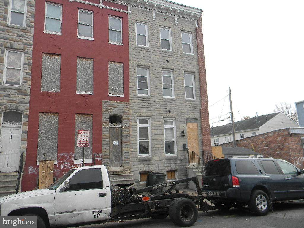 1313 Carey Street - Photo 1