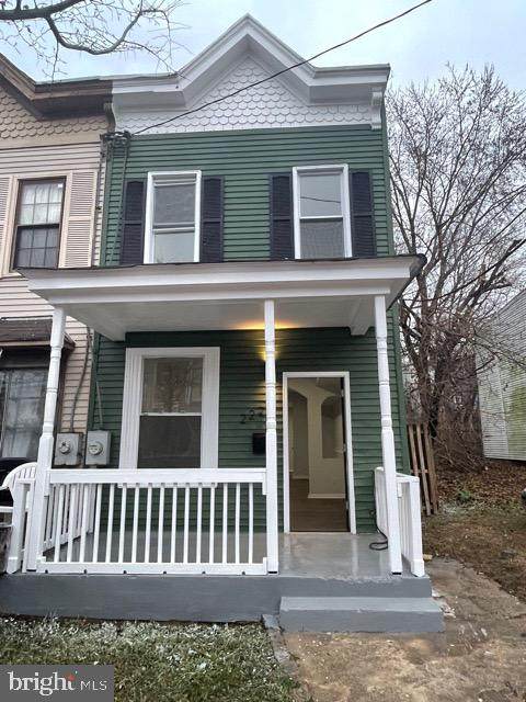 2222 Chester Street - Photo 1