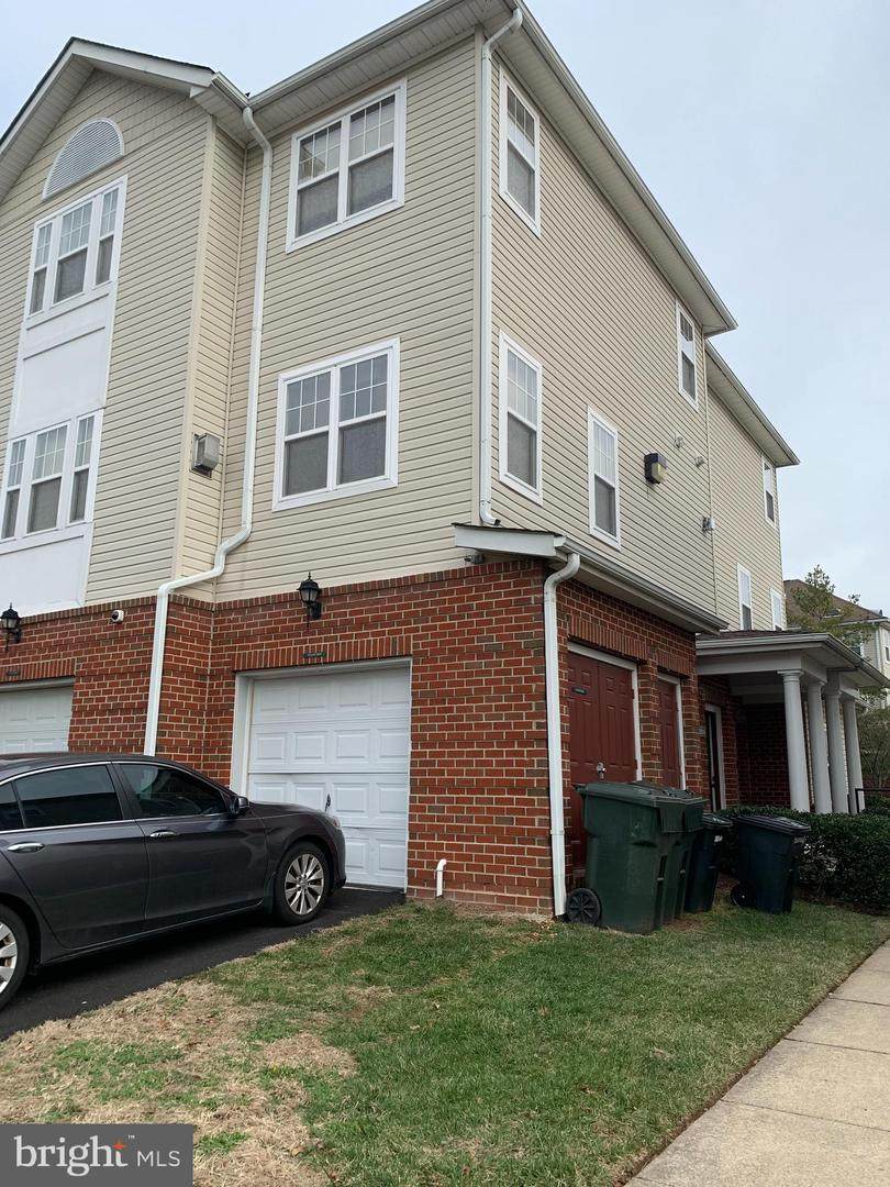 3008 Irma Court - Photo 1