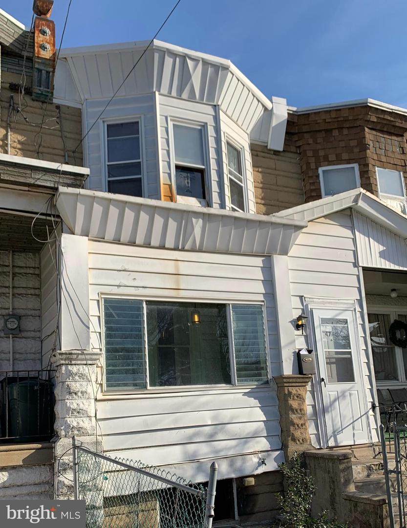 4745 Mascher Street - Photo 1