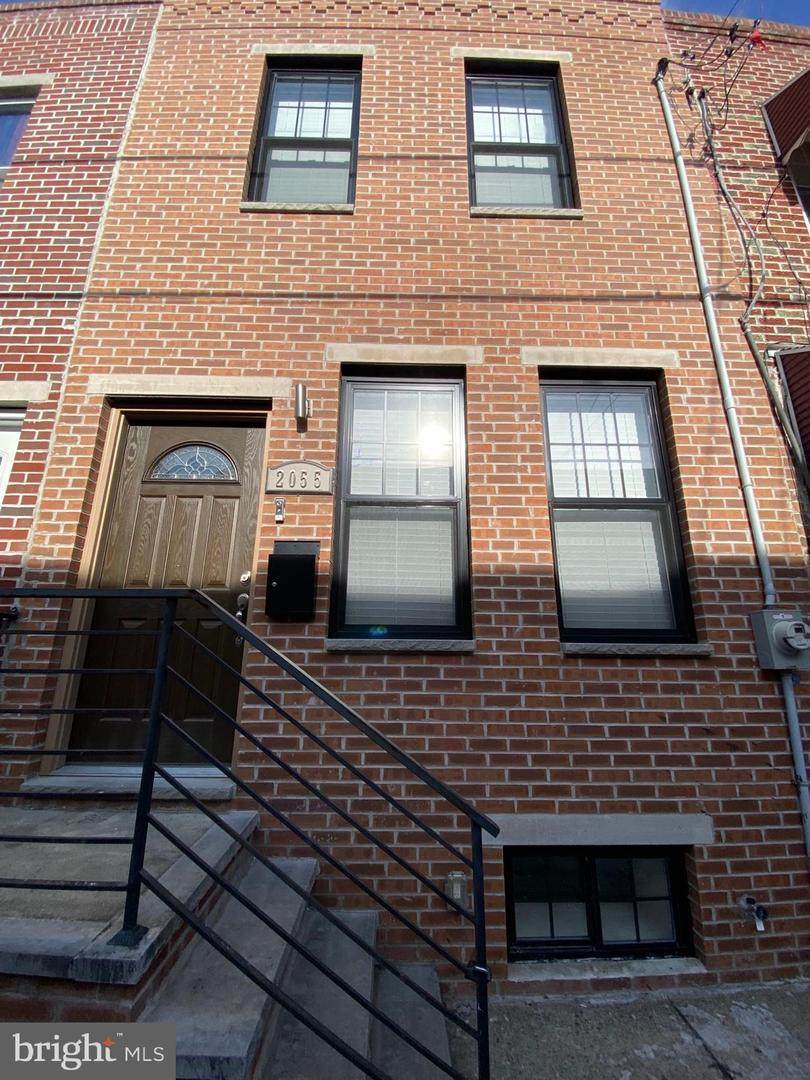 2055 Mountain Street - Photo 1